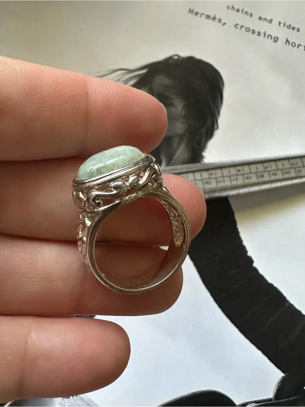 Vintage Ornate Sterling Silver Ring with Light Green Oval Jade Stone Size 7.5